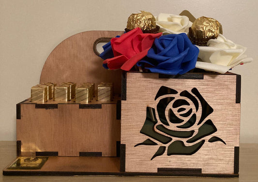moederdag geschenk multiplex met bloemen en chocolade